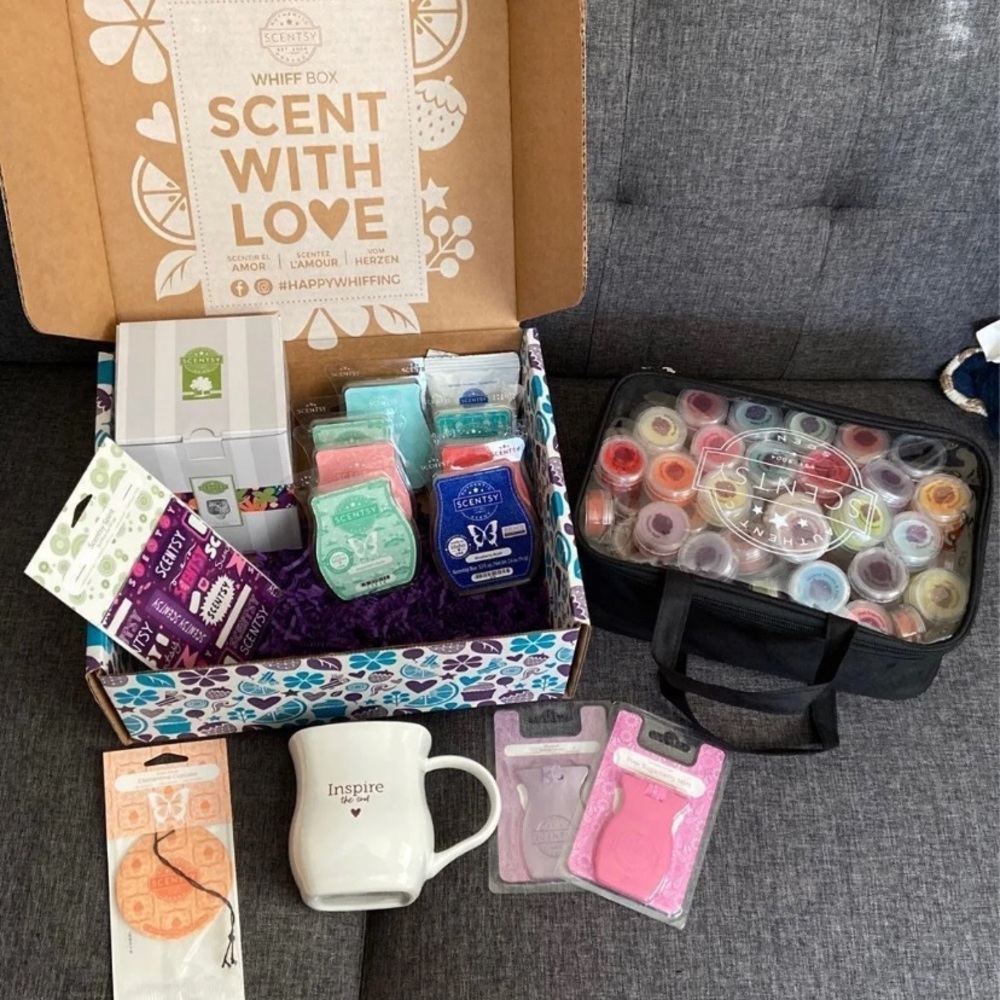 NWT Scentsy Bundle